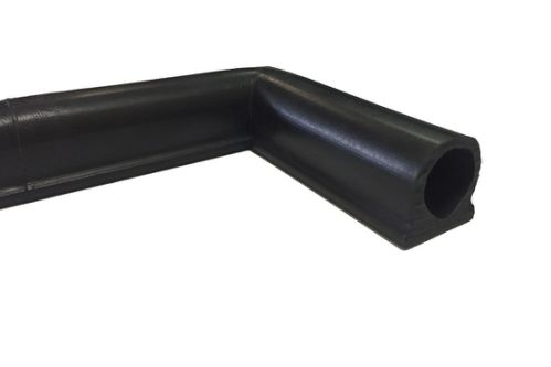 Pièce avec angle soudé